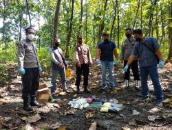Polsek Sampung Polres Ponorogo Musnahkan Barang Bukti Bahan Peledak Jenis Serbuk Petasan