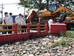 Wakil Bupati Awasi Permasalahan Sampah Sungai Sampai Jalan