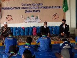 Polsek Krian Beri Inovasi Positif Pada May Day 2021