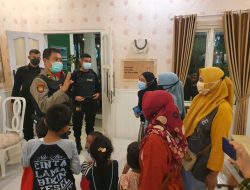 Patroli Prokes Dan Antisipasi Kejahatan Jalanan, Sat Samapta Polres Jember Keliling.