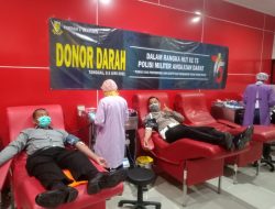 Perkuat Sinergitas, Anggota Propam Polresta Sidoarjo Donorkan Darah di HUT ke – 75 POM AD.