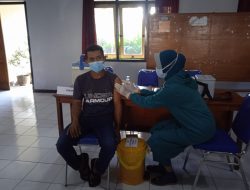 Sambut Hari Bhayangkara Ke-75, Polri Laksanakan Baksos 1 Juta Vaksinasi Serentak di 34 Wilayah Polda