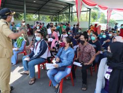 Pemkab Sidoarjo Lakukan Vaksinasi Masal 10.000 Orang Dalam Satu Hari