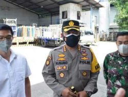Kapolresta Sidoarjo Mengecek Stasiun Pengisian Oksigen