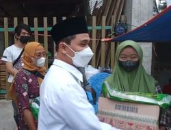 Para Pemilik Warung yang Terdampak PPKM Darurat Covid-19 Terharu dan Gembira Menerima Bantuan Sembako dari Gus Barra dan ASC FOUNDATION