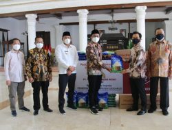 Pengusaha Properti di Sidoarjo Menyumbang 25 Ton Beras dan 1.000 Box Masker Pada Warga Terdampak Pandemi