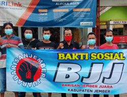 Qudewa Group Bersama Barisan Jember Juara, Bakti Sosial Bagi-bagi Masker