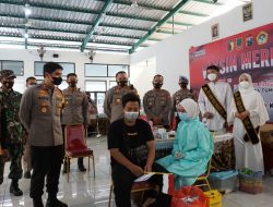 Jamaah LDII Kota Mojokerto Dan Warga Mendapatkan Vaksin Merdeka Dari Polresta Mojokerto