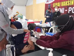 1500 Vaksinasi Polres Jember, Usia 12+ Ludes dalam Satu Hari