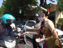 Libatkan Sosok Gajah Mada dan Tribuana Tunggadewi, Polresta Mojokerto Sosialisasikan Prokes