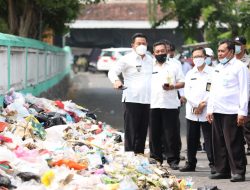 Kurangi Volume Sampah di TPA jabon, Wabup Sidoarjo Minta Kades Segera Bentuk KSM Untuk Pemulihan Sampah di TPS