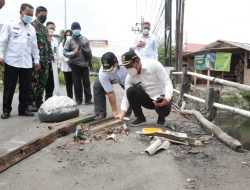 Warga laporkan Adanya Jembatan Rusak, Wabup Sidoarjo Turun Pastikan Pertengahan Oktober Sudah dilakukan Perbaikan