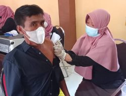 Kades Warugunung Selenggarakan Vaksinasi Covid -19 Untuk Warganya, dan Sudah Mencapai 70 %