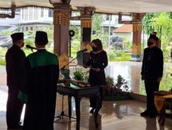 Bupati Ikfina Lantik Teguh Gunarko Sebagai Sekretaris Daerah Kabupaten MOJOKERTO