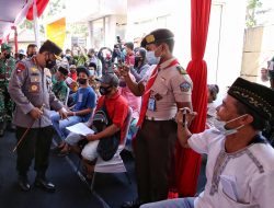 Gandeng PCNU Banyuwangi, Kapolri Kejar Target 70 Persen Vaksinasi Presiden Jokowi