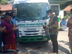 Terobosan di momen Hari Santri Bupati Sodoarjo Luncurkan Mobil Layanan Paspor Keliling