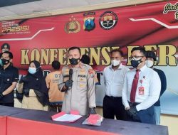 Mabuk Tuak, Pria di Tuban Tega Pukul Tetangga Pakai Botol Kaca hingga Pingsan