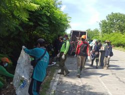 Gerakan Peduli Lingkungan, Bakti Sosial Perum Perhutani KPH Divre Jatim Bersama Stakeholder .