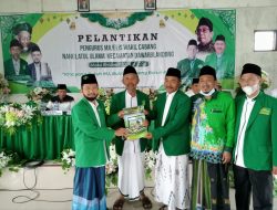 Pelantikan Pengurus MWC NU Dawarblandong Dihadiri Wabup Gus Barra dan  Anggota DPRD Propinsi  Jatim