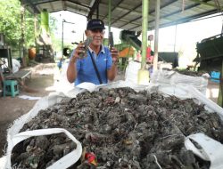 TPST Banjarbendo Olah Sampah Jadi Briket, Bupati Sidoarjo Dorong Replikasi