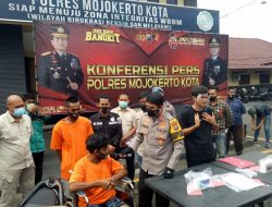 Tersangka Ayah dan Anak ini Sungguh Bejat, Sudah Korban Dirampok, Disuruh Telanjang Bulat Lagi