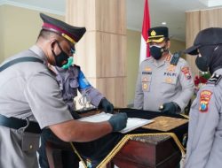 Kapolresta Sidoarjo Pimpin Sertijab Kaset Tahti Polresta Sidoarjo dan Kapolsek Krian Mukhlason