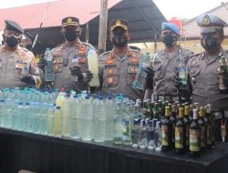 144 Liter Arak Jowo Dimusnahkan Polres Ngawi