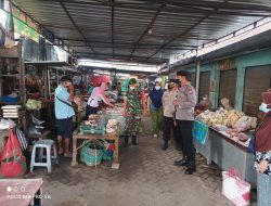 Giat Pendisiplinan Prokes Kepada Pengunjung dan Pedagang Pasar