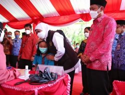Gubenur Jatim, Tinjau Vaksinasi Anak Usia 6 – 11 Tahun, Minta Lakukan Percepatan