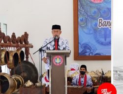 Peringatan HUT ke-76 PGRI dan Hari Guru Nasional 2021, Bupati Sugiri: Perubahan Mindset Dimulai dari Pendidikan