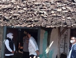 Meninjau Korban Angin Puting Beliung Madiun. Gubernur Jawa Timur Alirkan Dana 1 Milyar