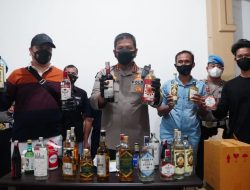 Polresta Sidoarjo Grebek Agen Minuman Beralkohol Ilegal