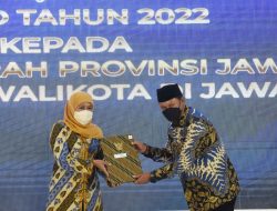 Serah Terima DIPA Dan TKDD 2022, Gubernur Pesan Tingkatkan Pembangunan Daerah
