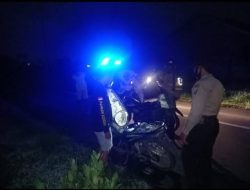 Cipta Kondisi Tetap Kondusif Di Malam Hari, Polsek Pringgabaya Rutin Patroli Bluelight Dan Stationer