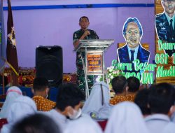 Talkshow Alumni SMAN 1 Nganjuk, Danrem 081/Dhirotsaha Jaya Kolonel Inf Waris Ari Nuhroho Beri Wawasan Kebangsaan dan Bela Negara