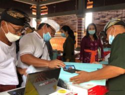 Desa Adat Buleleng Bagikan Notebook dan Printer 14 Banjar Adat