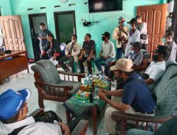 Warga Desa Jatirejo Demo Tuntut Pemerintah Desa Transparan Dalam Pengelolaan APBDes dan BUMDes