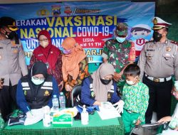 Kapolresta Sidoarjo Pantau Vaksinasi Merdeka Anak di MINU Ngingas Waru