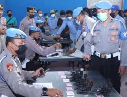 Polres Situbondo Periksa Enam Puluh Lima Senjata Api Dinas