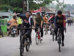 Gowes Ceria Bareng Bupati Bojonegoro dan Forkopimda, Rasakan Jalan Nglenyer