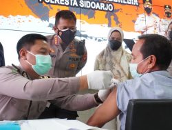 Polresta Sidoarjo Terus Masifkan Vaksinasi Booster Bagi Lansia