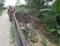 Bidang Bina Marga DPUPR Blora Survei Longsoran Ruas Jalan Semawur-Srigading Kec. Ngawen