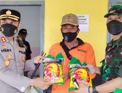 Kembali Gelar Bhaksos di Lokasi Banjir, Dandim dan Kapolres Jember Berbagi Sembako