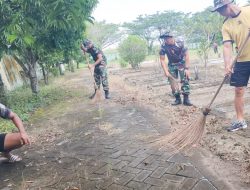 Jelang HUT ke- 76 Persit, Kodim Bojonegoro Karya Bakti bersih-bersih Lingkungan TMP