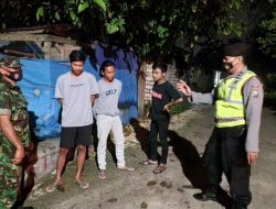 Patroli Gabungan Polsek Senori Polres Tuban Bersama TNI Razia Pelanggar Prokes