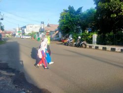 Sebagai Pelindung, Pengayom Dan Pelayan Masyarakat, Sat Lantas Polres Dompu Polda NTB Rutin Laksanakan Rawan Pagi