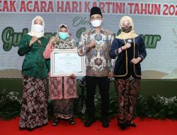 Bupati Dampingi Jamaliyah, Perempuan Berjasa yang Dapat Penghargaan di Hari Kartini