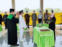 Bupati Jombang Melantik Imam Wahyudi Kepala Desa Antar Waktu Desa Pagerwojo Perak