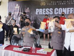 Polres Klaten Ungkap Currat Roda 4 dan Sita Ribuan Botol Miras Ilegal