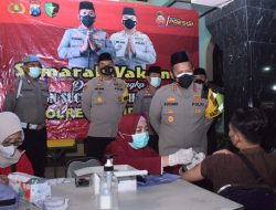 Kapolresta Sidoarjo Pantau Vaksinasi Booster di Masjid Agung Sidoarjo